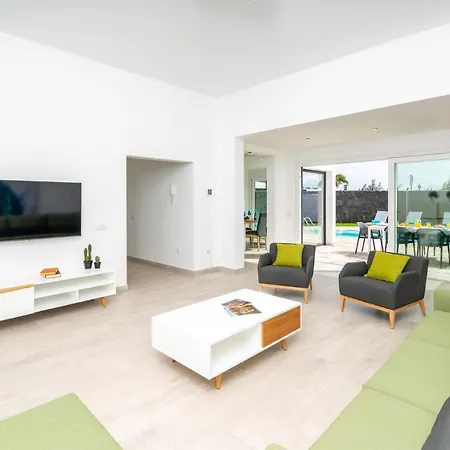 La Nueva By Playa Blanca (Lanzarote)