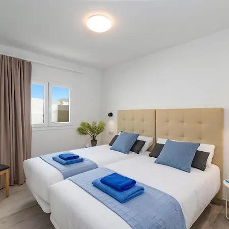 La Nueva By * Playa Blanca (Lanzarote)